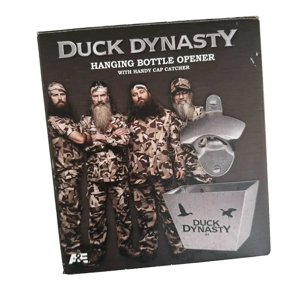 Duck Dynasty Hanging Bottle Opener with Handy Cap Catcher Man Cave A&E NEW
